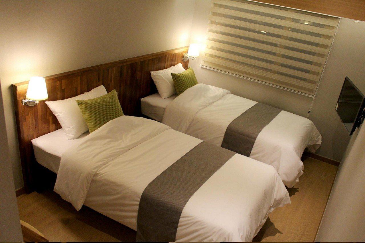 Hostel Cleo Seoul Hongdae Екстер'єр фото
