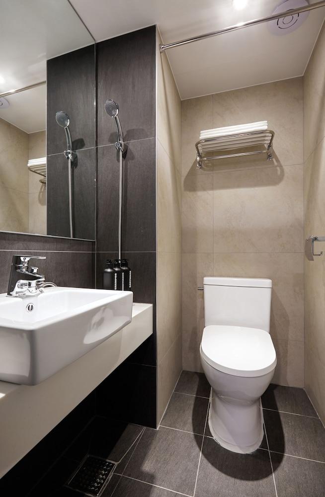 Hostel Cleo Seoul Hongdae Екстер'єр фото